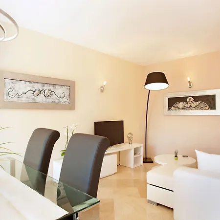 Pinos De Aloha Marbella